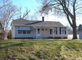 164 S Main St, Wataga, IL 61488