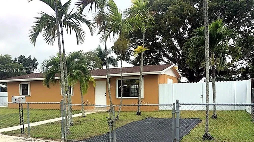 Palmland Homes South No S — Photo 2