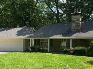 3101 Oak Hill Rd, Evansville, IN 47711