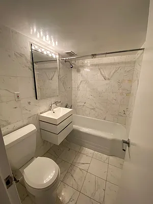 Rented by Berkshire Hathaway HomeServices New York Properties | media 25