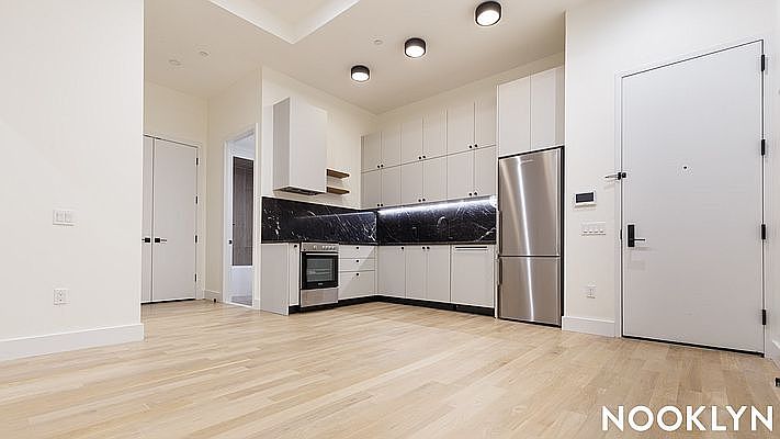 1st image of 250 Gold St #150