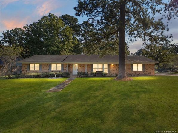 313 Ridge Row, Pineville, LA 71360