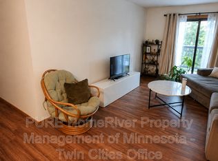 1207 Hewitt Ave APT 9, Saint Paul, MN 55104