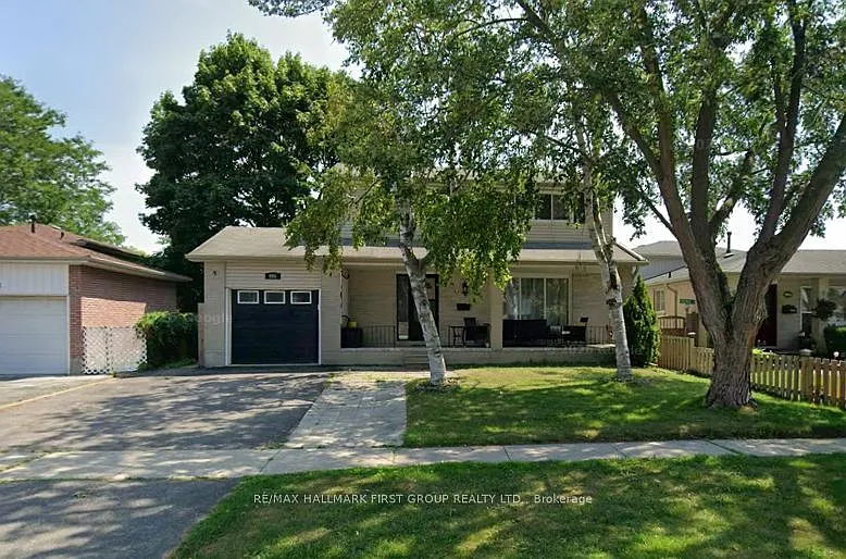 906 Cecylia Ct