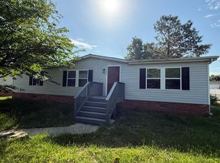 22496 Wainwright Ct, California, MD 20619