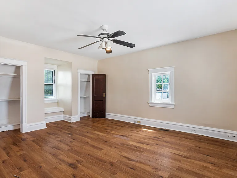 6026-28 Pershing Ave #6028 — Photo 28