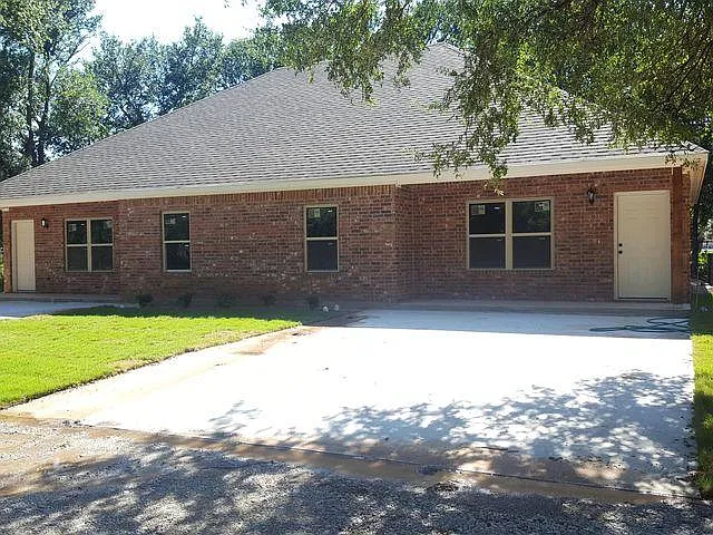 196 Cuba Rd — Photo 4