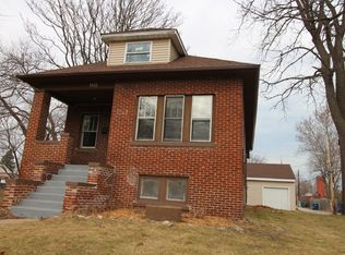 1535 173rd Pl, Hammond, IN 46324