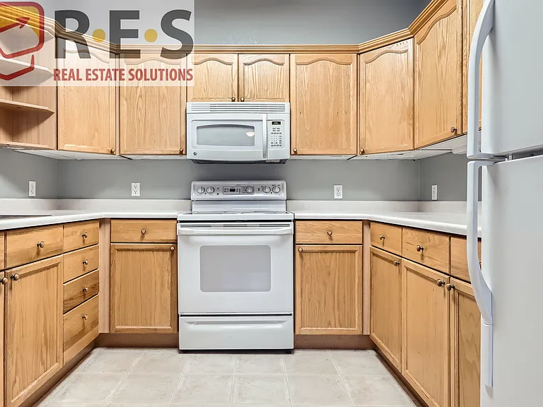 8358 S Independence Cir #101 — Photo 5