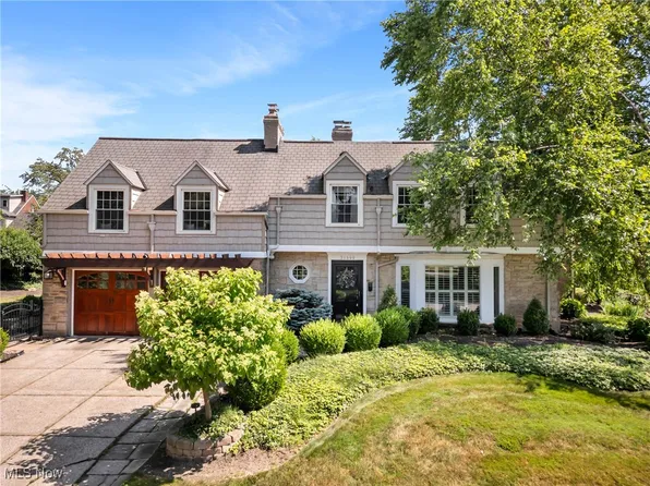 21399 Erie Rd, Rocky River, OH 44116