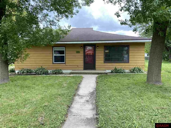 210 Bird St S, Mankato, MN 56001