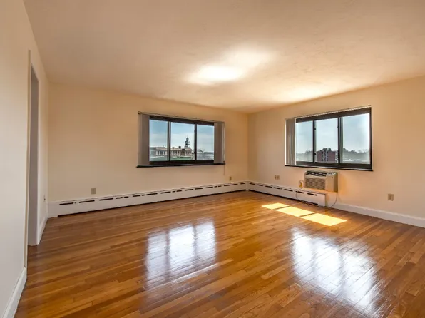 898-900 Massachusetts Ave #23, Arlington, MA 02476