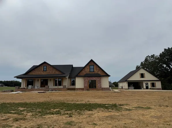 45 Saint Charles Cv, Adamsville, TN 38310