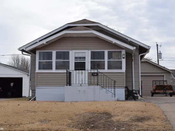 618 34th St, Fort Madison, IA 52627