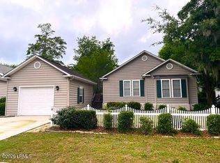 6 Stono Ct, Beaufort, SC 29902