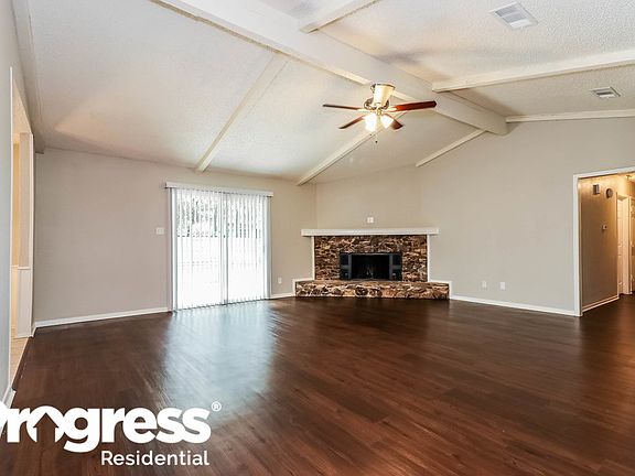 5th image of 812 Sandpiper Dr