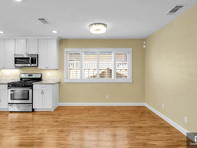 6996 Amador Valley Blvd — Photo 7