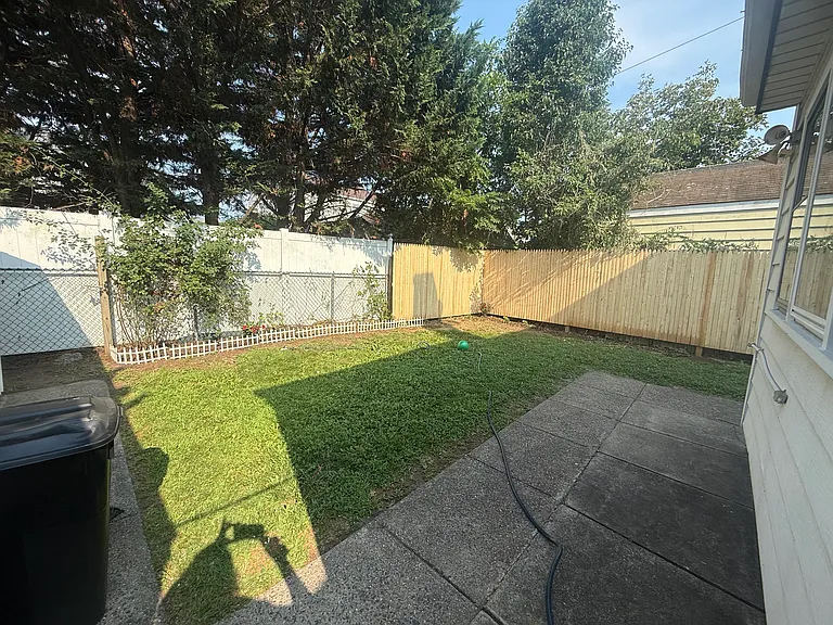 410 Herricks Rd — Photo 12