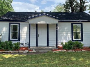 900 Carver St, Mesquite, TX 75149