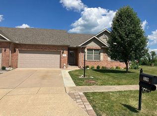 539 Greystone, Washington, IL 61571