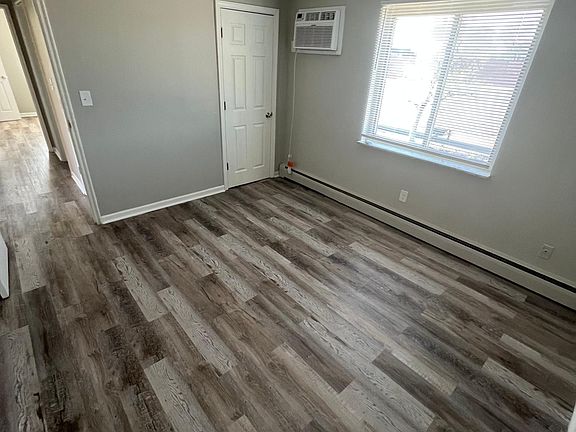 4th image of 2200 Jefferson Ave APT 3