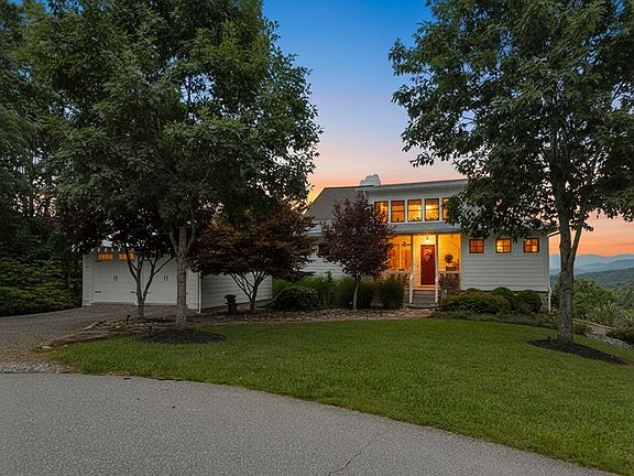 4th image of 82 Jay Bird Way