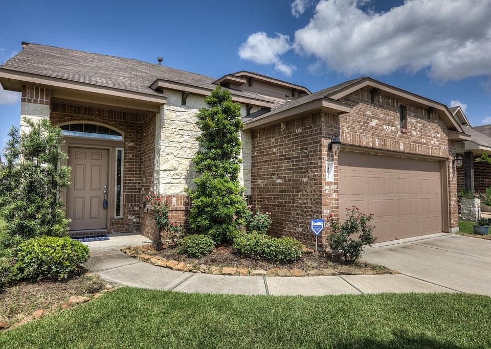 1st image of 14018 Cypress Meadows Dr