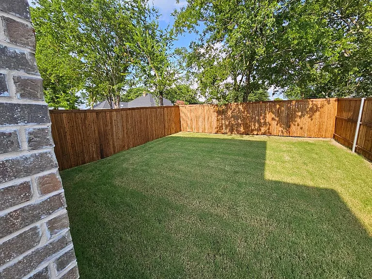 202 Griffith Dr — Photo 18
