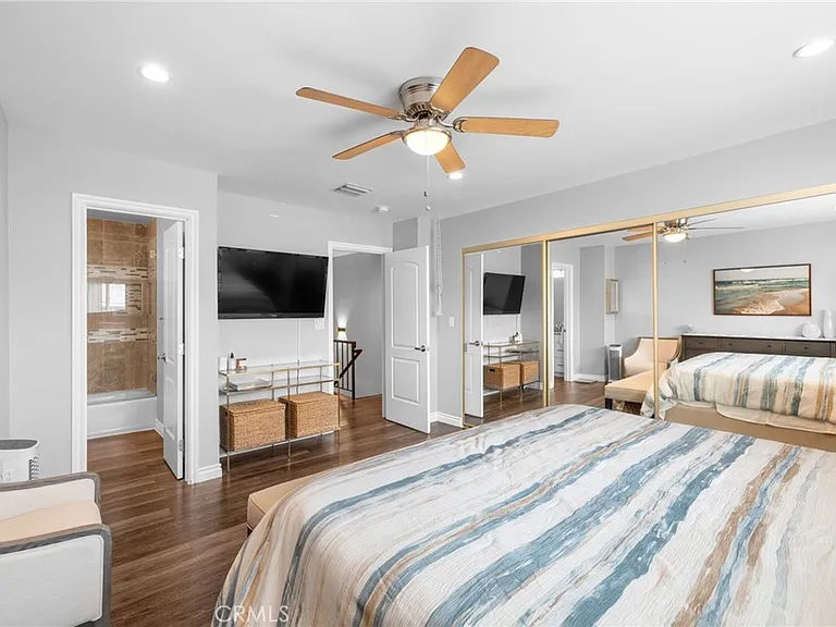545 E Cypress Ave #F — Photo 19