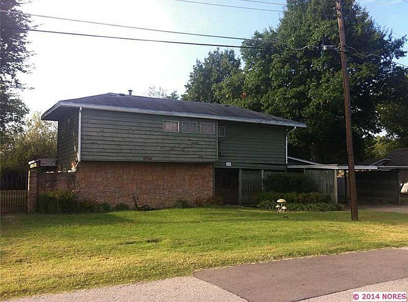1st image of 1742 E 31st Pl N