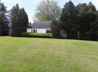 1744 Ridge Rd, Ontario Center, NY 14520