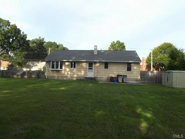 Building Photo - 3839 Madison Ave