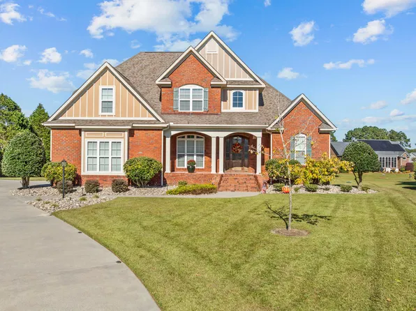103 Larkspar Court, New Bern, NC 28562