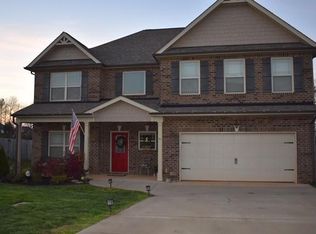 179 Melbourne Dr, Clarksville, TN 37043