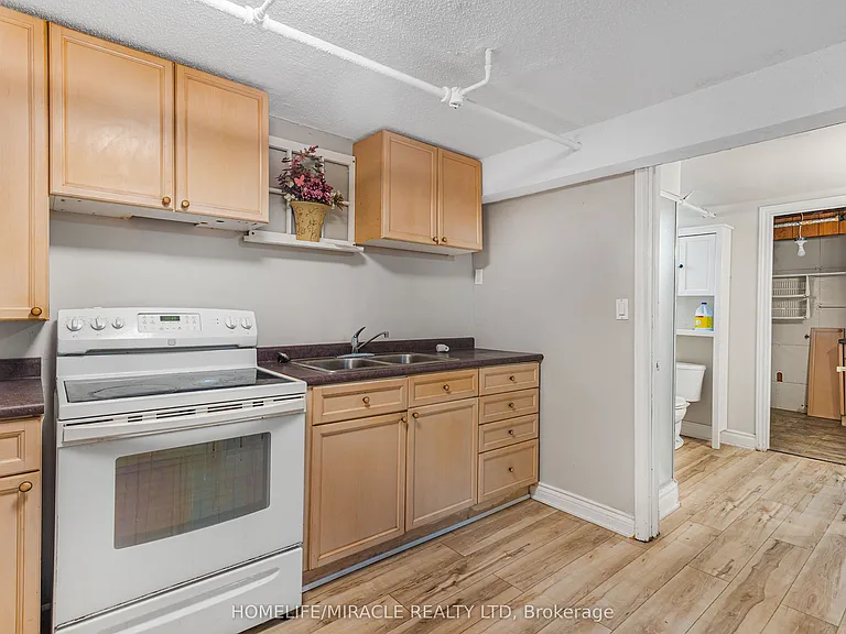 3318 Sinnicks Ave — Photo 31