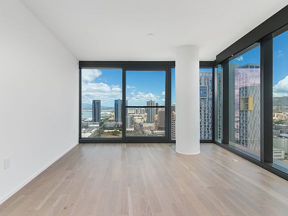 4th image of 333 Ward Ave #2915