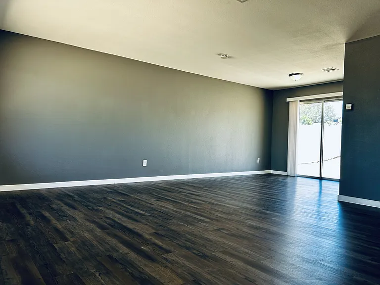 60399 Granada Dr — Photo 2