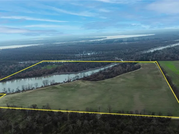 (undisclosed Address), Snow Lake, AR 72379