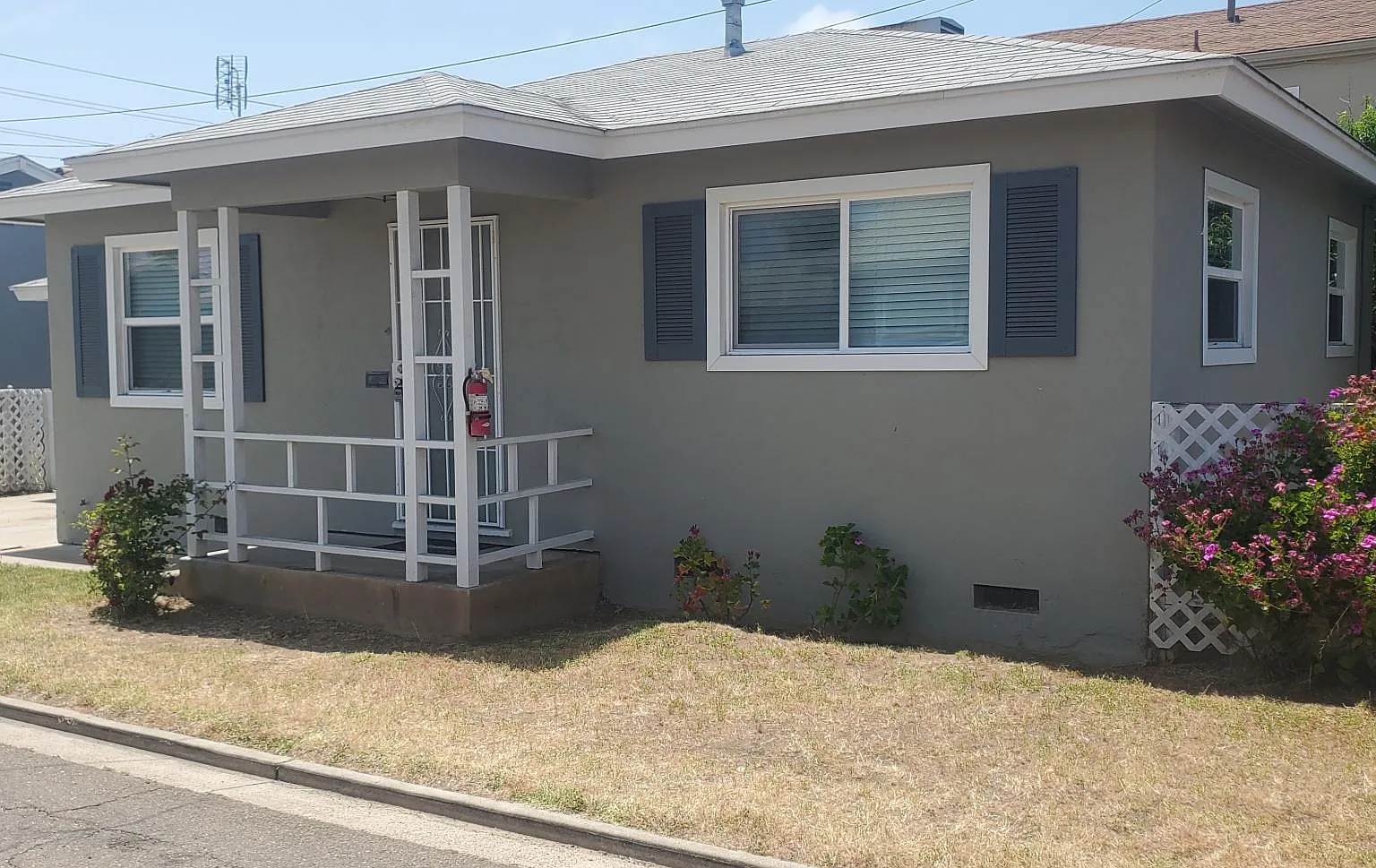 2 bed, 750 sqft, $2,850 — Photo 1