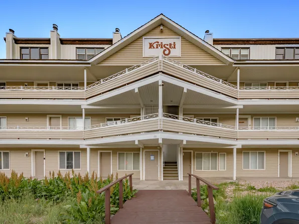 681 S Highway 143 #3-C, Brian Head, UT 84719