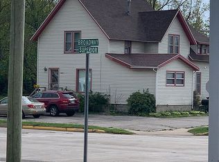 502 Broadway St, South Haven, MI 49090