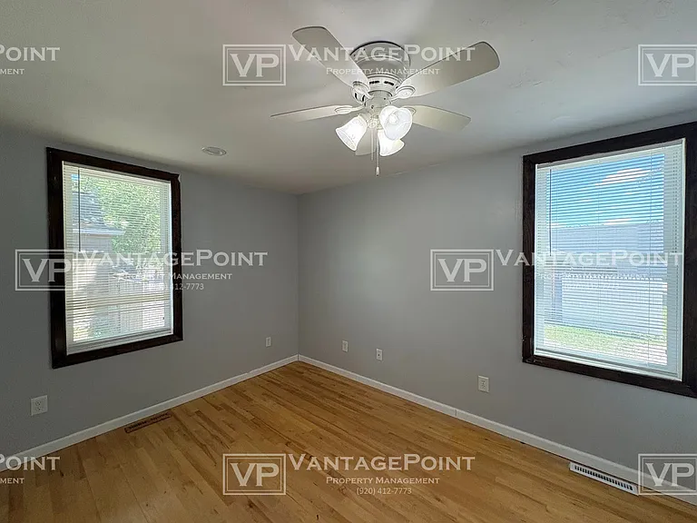 460 S Emery Ave — Photo 11