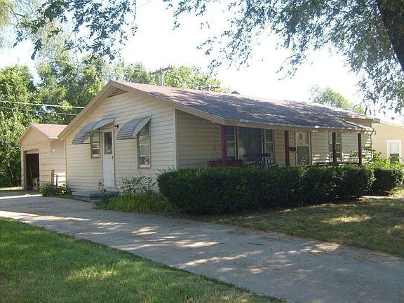 2nd image of 1226 W 17th St