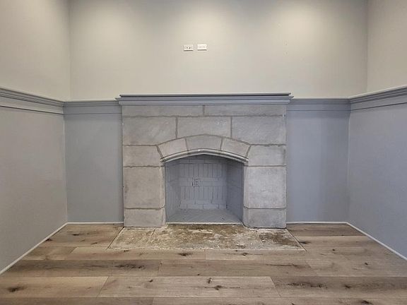 5th image of 2901 W Logan Blvd #104