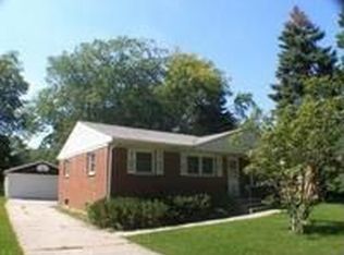 1112 S Fern Dr, Des Plaines, IL