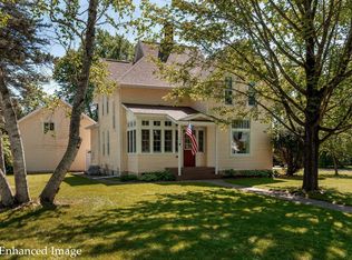 302 Bluff Ave, Brainerd, MN 56401