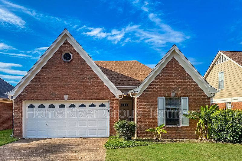 1st image of 2249 Valley Edge Dr