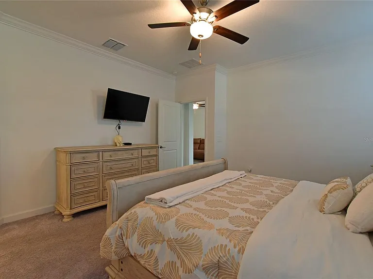 17304 Banded Gold Ln — Photo 35