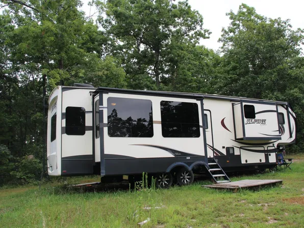 6085 Highway 14 N, Yellville, AR 72687