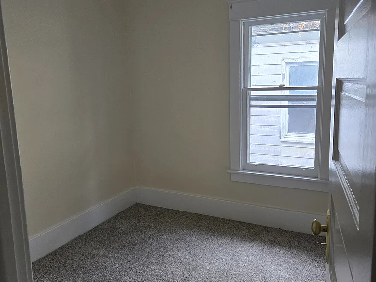 bed room 1